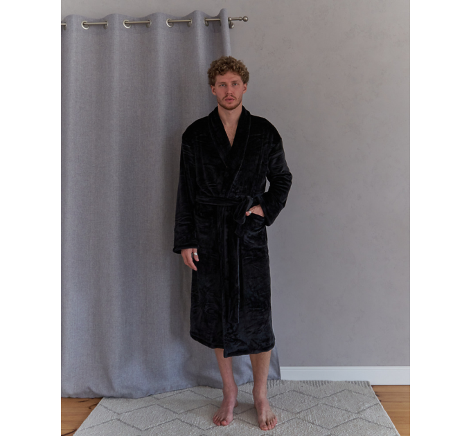 Men's Black Bathrobe