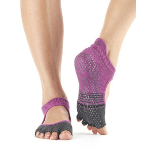 Шкарпетки для йоги ToeSox Grip Half Bellarina (Mulberry Stripe) Шкарпетки для йоги ToeSox Grip Half Bellarina (Mulberry Stripe)